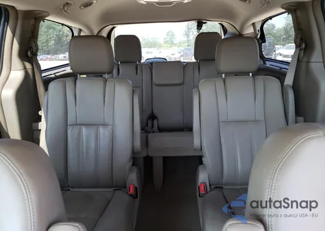 2016 Chrysler Town & Country Touring from USA, damaged, VIN 2C4RC1BGXGR207607